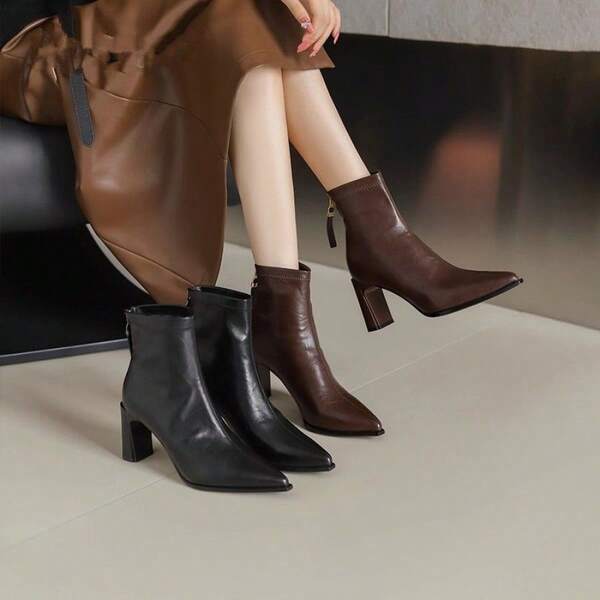 2025 New Autumn/Winter Women's High Heel Short Boots, Pointed Toe Chunky Heel Elastic Slim Fit Boots With Fur Lining