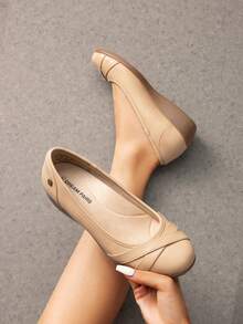 Women Wedge Flats 1.5 Inch Heel Classic Comfortable Dress Business Office Work Arch Support Ballet Flats Shoes - 杏色 - 查看 1