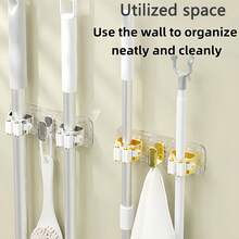 1 Piece Of Luxurious Hanger In Fashionable Colors (Gold, Silver), A Double Mop Clip Holder With Hooks, Suitable For Storage And Organization In Homes, Kitchens, Garages, Gardens, Laundry Rooms, And Bathrooms. The Wall-Mounted Broom Holder Is Equipped With Self-Adhesive Household Storage, A Broom And Mop Storage Rack, With A Hook In The Middle, And Can Also Be Given As A Christmas Gift.