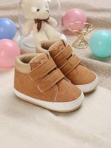 Zapatillas de suela blanda de unicolor versátiles para bebés de 0 a 1 año