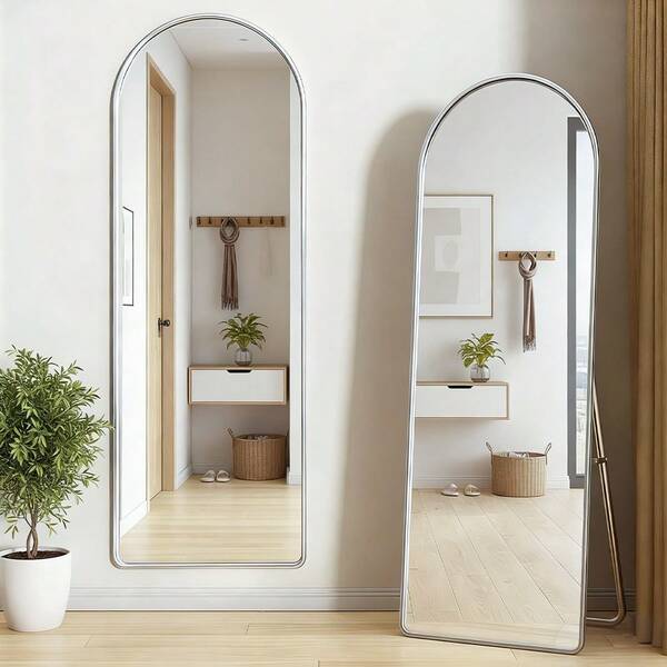 BakingWorld Stylish And Functional Full-Length Mirror - Wall-Mounted Or Freestanding, This Large Mirror Has A Beautiful Design Perfect For The Living Room Or Bedroom.