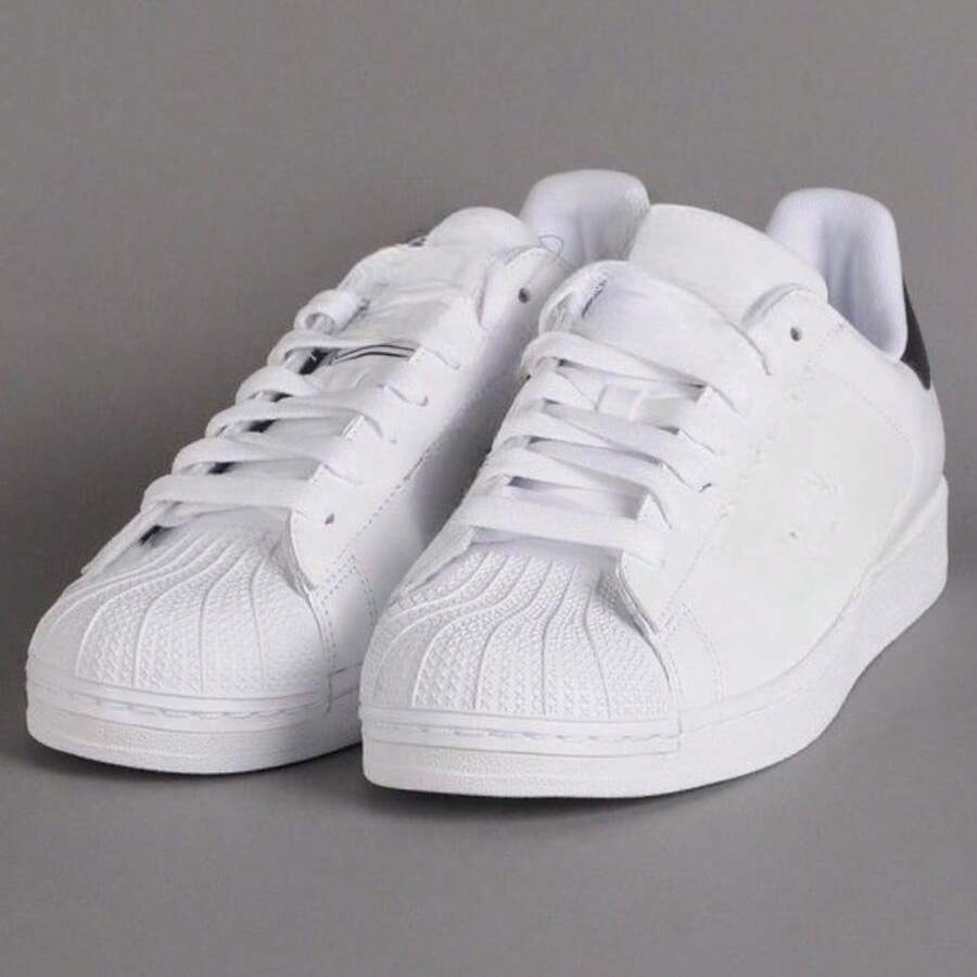 ! Black And White Super Star Sneakers: Classic Style - White Black - View 1