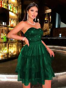 CHOSMO Vestido mini de línea A con parte superior sin espalda de cintura alta, con Bottom de red, superior con corte en tubo negro, delgado y con lentejuelas, de CHOSMO, para fiestas, bailes de graduación y eventos elegantes