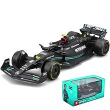 Burago 1/43比例 2025赛季梅赛德斯-AMG F1车队W14 E和2024赛季W15赛车模型，合金材质，44号刘易斯·汉密尔顿，带展示盒，合金展示品，万圣节、圣诞节和生日礼物 - W14-#44 - 查看 1