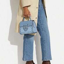 Coach Borsa a tracolla COACH Morgan 21 Classic Monogram Chambray con fibbia, mini, colore blu chiaro CH142