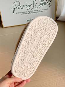 Unisex Home Slippers, Warm Winter Couple's Style, Fluffy Shoes, Thick-Soled And Comfortable Capybara Capybara Home Shoes