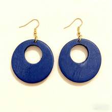 1 Pair Vintage Wooden Hollow Round Pendant Earrings - Dark Blue - View 4