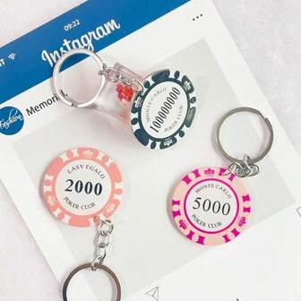 1pc Poker Chip Keychain Pendant, Unisex Car Key Chain Ring, Minimalist Backpack Hanging Decor, Couple Bag Accessory, Small Ornament, Invoice Available Christmas Gift