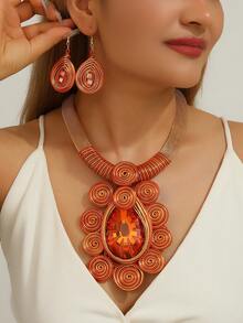 Set de 3 piezas de collar y aretes bohemios, africanos y coreanos hechos a mano con alambre de aluminio multicapa exagerado, brillante para vacaciones, fiestas, playa y estilo vintage