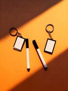 Funny Mini Writable Message Board Keychain, Suitable As A Small Gift, Humorous And Warm Keyring Christmas Bag Charms Car Teacher Friend Sister Gift Ideas