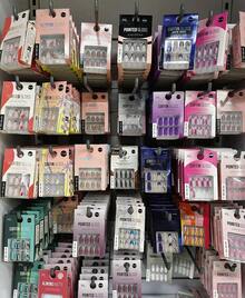 24-Piece Nail Set, All Kinds Of Press-On Nails, Nail Art Supplies - Random Delivery 1 Piece, Halloween Theme Nails (Random Delivery)