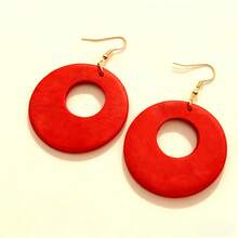 1 Pair Vintage Wooden Hollow Round Pendant Earrings - Red - View 2