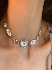 4pcs Y2K Cat Paw, Star, Heart Gothic Aesthetic Pendant, Plush Leopard Bone Necklace Accessories, Suitable For Women, Halloween, Party, Holiday Gift