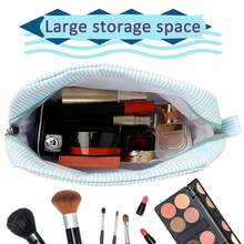 GFU Cosmetic Bags For Women, Seersucker Cosmetic Bag, Travel Toiletry Stripe Makeup Bag, Large Women Aesthetic Organizer Storage Pouch, Girls Handbags Purses{"Color_name":"MintGreen"} - 薄荷綠 - 查看 3