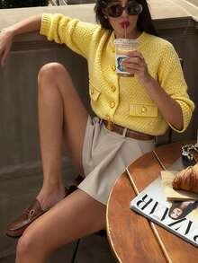 Große Größen Damen Lässiger Langarm Einzelknopf Strickjacke, modische vielseitige große Muschel Knopf Langarm Strickjacke, Herbst/Winter Damenbekleidung Material, Weiß/Blau Strick/Rundhals Pullover/Langarm/Rückkehr zur Schule/Einfarbig/Halloween/Schuloutfit//Basic/Süß/, Damen Rückkehr zur Schule Mode, geeignet für Herbst/Winter Pendeln, Freunde, Boho Damen Lässige Knopf Strickjacke, Blumen Strickjacke Herbst Damenbekleidung, Strickpullover