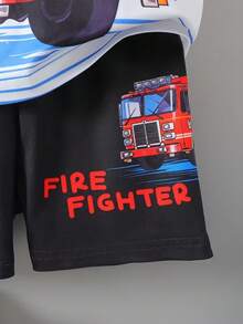 2件套幼儿男童时尚消防车数码印花休闲运动户外多功能短袖T恤和短裤套装，轻便舒适的夏季服装，适合作为礼物，非常适合户外活动穿着。 - 黑色 - 查看 6