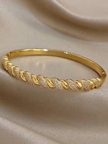 1pc 14K Gold Plated Asymmetric Cross Geometric Bracelet, Elegant Stackable Bracelet For Women, Daily Party Christmas Gift - D997485B - View 6