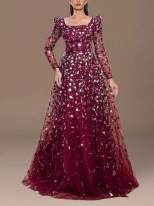 Đầm dạ hội thanh lịch cổ vuông đính sequin với tay dài voan mỏng và thiết kế hở lưng, dáng chữ A lộng lẫy với chân váy lấp lánh, thích hợp cho các buổi dạ tiệc trang trọng, đám cưới, lễ trao giải, sự kiện thảm đỏ để tôn lên vẻ quyến rũ sang trọng của người phụ nữ. - Màu Đỏ Sâu - Xem 3