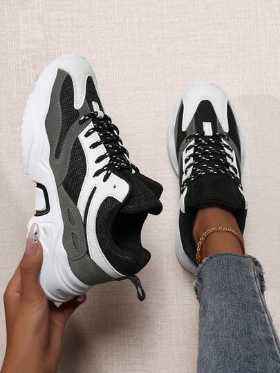 1双女士舒适软底网面透气低帮圆头休闲时尚百搭厚底运动鞋，适合所有季节