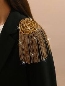 1pc Fashionable Silvery Women's Shoulder Patch Brooch, Multifunctional, Exquisite, Elegant, And Unique Personalized Luxury Men's Epaulette Accessories, Suitable For Daily Business Commuting