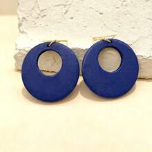1 Pair Vintage Wooden Hollow Round Pendant Earrings - Dark Blue - View 3