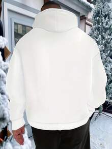 Sudadera con capucha de estilo negro para hombres con estampado de cara y diseño de cadena dorada - suave y cálida, estructura duradera, cómoda para ropa de calle de invierno, suéter con capucha de manga larga de cuello redondo casual, adecuada para clima frío y actividades al aire libre, regalo de Navidad (lavable aáquina) - diseño de bolsillo de estilo urbano vanguardista, ajuste regular, estilo de rapero audaz, ropa de temporada festiva, impresión digital, lavable aáquina, no lavar en, impresión de alta calidad, para fanáticos de laúsica - Blanco - Ver 3