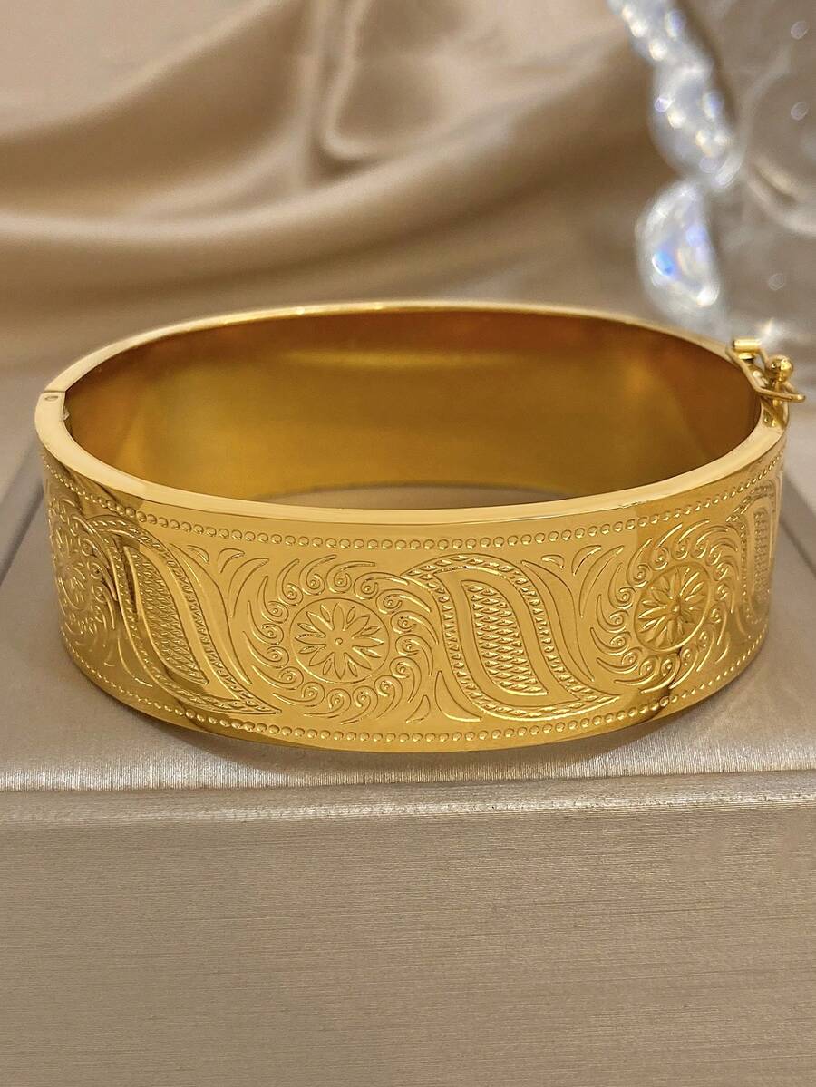 1件复古太阳图案雕刻手镯，女士加厚不锈钢手镯，宽6.1厘米，适合日常佩戴、派对、圣诞礼物 - D997436B - 查看 1