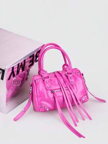 1 chiếc túi tote vuông phong cách retro punk Y2K màu hồng dưa hấu, phối nhiều mảnh vải, đính đinh tán kim loại, khóa kéo trang trí, quai xách đôi bằng chất liệu PU cổ điển, dây đeo có thể điều chỉnh, khóa kéo. Túi có quai xách đôi đính đinh tán, dây đeo vai có thể điều chỉnh, khóa kéo. Túi đeo chéo nữ sang trọng, kín đáo, đựng được điện thoại, ví đựng thẻ, phù hợp cho sử dụng hàng ngày, du lịch và mua sắm. - Màu Hồng  Dưa hấu - Xem 7