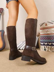 2025 Botas de Cano Alto Femininas em Couro e Camurça com Recortes, Zíper Lateral, Bico Redondo Confortável e Não Cansativo, Design de Perna Fina, Forro Quente Adequado para Outono/Inverno, Salto Baixo Confortável, Adequado para Uso Diário, Versátil para Múltiplas Ocasiões, Botas de Montaria na Moda, Adequado para Outono/Inverno, Marrom, Preto