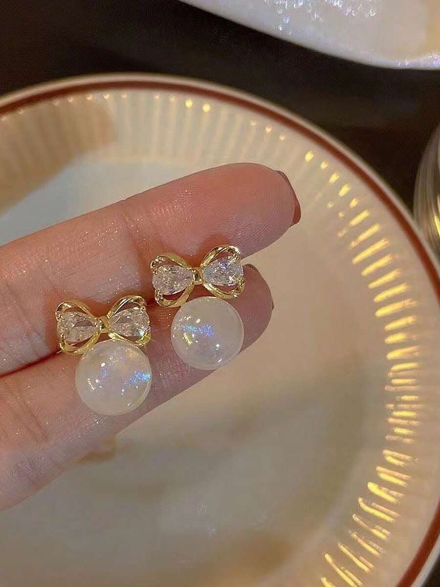 一對優雅蝴蝶結領結與人造珍珠耳環-奢華鋅合金女款,適合日常穿著或派對 - 彩色 - 查看 1