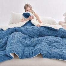 Luxurious Taffeta Comforter - All-Season Soft Thick Bedspread, Quilt With Microfiber Fill, Machine Washable Queen/King Size Comforter For Bed, Guest Room & Hotel Use - Contemporary Bedding, Throw Blanket For Bed, Soft And Warm Blanket, Soft And Thick Comforter, Soft Bed Throw Blanket, White Throw Blanket For Bed, Soft Comforter, Throw Blankets For Bed, Soft Thick Blanket, Thickened Blanket, Thick Comforter Blanket, Blanket Throw For Bed, Thick Single Blanket, - Màu xanh lam - Xem 10