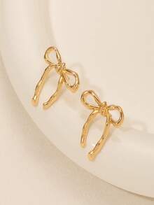 Dainty Bow Stud Earrings For Women - Elegant Gold Tone Ribbon Knot Design With Subtle Feminine Vibe - Lightweight & Comfortable For All-Day Wear - Ideal For Office, Casual Outings, Parties, Bridal Showers, Or Thoughtful Gift For Her - Vàng - Xem 5