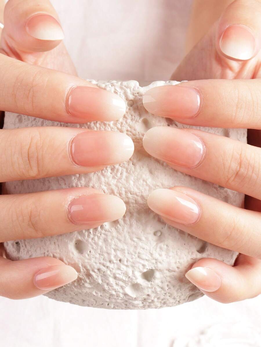 24pcs Short Oval Gradient Color French Manicure Fake Nails, Minimalist Contrast Color Patterns, Includes 1 Nail File And 1 Jelly Gel - Multicolor - View 1