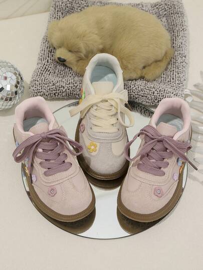 1 Pair Girl's Casual Sports Shoes, Flat Sole Outdoor Fashion Leather Sneakers, Korean Princess Style, Slip-Resistant, Suitable For All Seasons