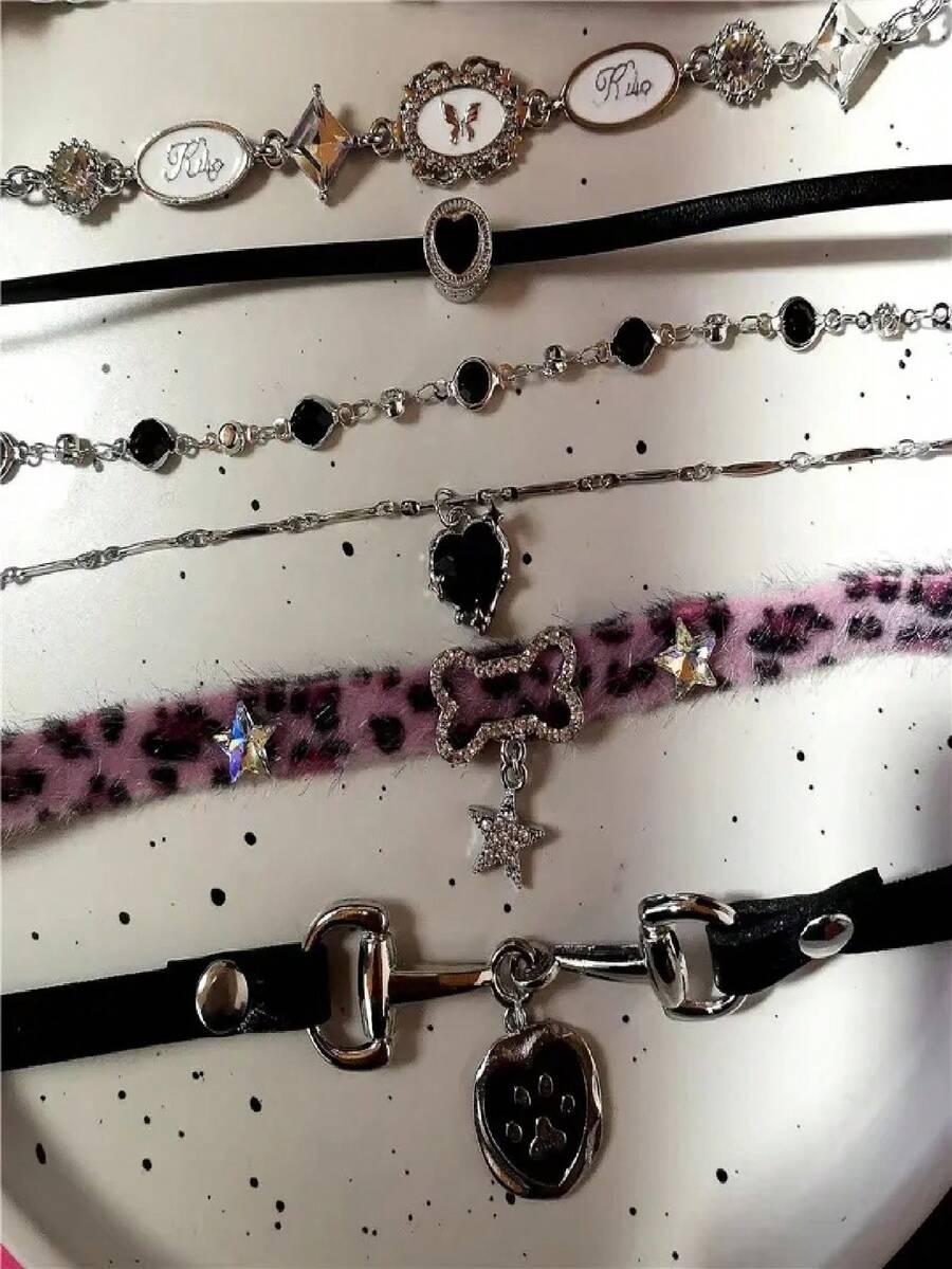 4pcs Y2K Cat Paw, Star, Heart Gothic Aesthetic Pendant, Plush Leopard Bone Necklace Accessories, Suitable For Women, Halloween, Party, Holiday Gift