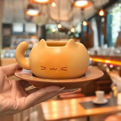 Ensemble de tasse en céramique et soucoupe de style Ins, design en forme de chat 3D, artisanat peint à la main sous glaçure - usage multiple pour le café, le lait, le jus et le thé de l'après-midi, parfait pour un usage quotidien, le bureau, le jardin en extérieur et les cadeaux