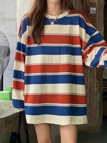 Camiseta informal de poliéster acanalado con cuello redondo, hombros caídos y manga larga a rayas para mujer, con elasticidad media, para uso diario. - Rojo - Ver 3