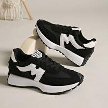 女式复古轻便休闲运动鞋，女式跑步运动鞋