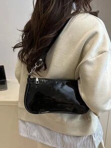 Túi đeo nách thời trang cổ điển mới cho mùa thu/đông, khóa kim loại trang trí, nắp mở, dây đeo có thể điều chỉnh, sức chứa nhỏ, túi đeo vai tối giản nhẹ, phù hợp cho cuộc sống hàng ngày của phụ nữ, đi làm và sử dụng cho sinh viên - màu đen - Xem 4