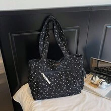 حقيبة يد نسائية كاجوال كبيرة السعة متعددة الجيوب مفيدة للطالبات، مزينة بطباعة فراشة جميلة وأنيقة