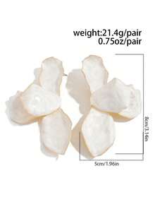 1 Pair Of Fashionable And Exaggerated Enamel Half Petal Flower Earrings, With A Unique Design Sense And Asymmetrical Light Luxury Petal Earrings Suitable For Women's Daily Wear