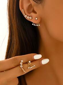 4pcs/Set Clover Stud Earrings, Creative Design, Minimalist, Elegant Vintage, Sweet Romantic Style, Classic Fashion Casual, Suitable For Valentine's Day, Eid, Daily Wear, Party, Holiday, Affordable Gift Choice