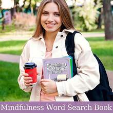 Coleção de Caça-Palavras Mindful para Adultos - Uma Jornada Tranquilizante através de Quebra-Cabeças Intrincados, Designs de Mandala Floral e Envolvimento Cognitivo Relaxante, Outono. Papelaria, Material Escolar, Desenho e Pintura, Halloween, Natal