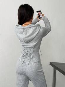 2 piezas Conjunto de sudadera con capucha para mujer con cremallera de color contrastante y cintura ceñida - Gris - Ver 4