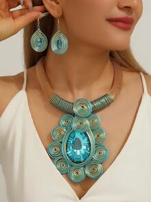 Set de 3 piezas de collar y aretes bohemios, africanos y coreanos hechos a mano con alambre de aluminio multicapa exagerado, brillante para vacaciones, fiestas, playa y estilo vintage