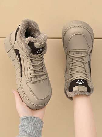 女士字母印花保暖内衬休闲雪地靴