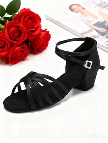 Giày khiêu vũ Latin cho bé gái, dép khiêu vũ trong nhà đế mềm, màu đen, thích hợp cho việc luyện tập và biểu diễn tại vũ trường. - màu đen - Xem 4