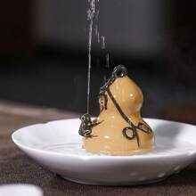 Ceramic Frog Tea Pet Cute Tea Set Ornaments Tea Set Accessories Spray Water Frog Tea Pet Heat Expansion Andcontraction Principle