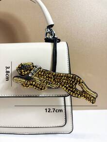 1 pieza Mochila, bolso de hombro, bolso diagonal, bolso de mano, bolso de axila, bolsa de maquillaje u otra bolsa de almacenamiento, colgante de coche, llavero, colgante de cintura, colgante de equipaje, colgante de identificación, hecho a mano con cuentas en negro, plateado y dorado con diseño de leopardo, versátil, divertido e interesante, adecuado para parejas, novias, estudiantes, hombres y mujeres para el trabajo, el transporte diario, citas, vacaciones, viajes, regalos pequeños, cumpleaños, etc.