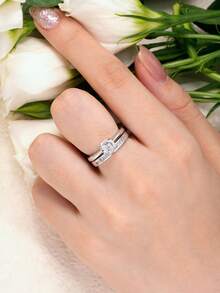 AIHUASI 2 件套优雅 925 纯银结婚戒指新娘套装女士中心石 6.5*6.5 毫米 1.0 克拉明亮圆形切割耀眼 AAAAA 方晶锆石单石承诺订婚戒指精美珠宝情人节礼物